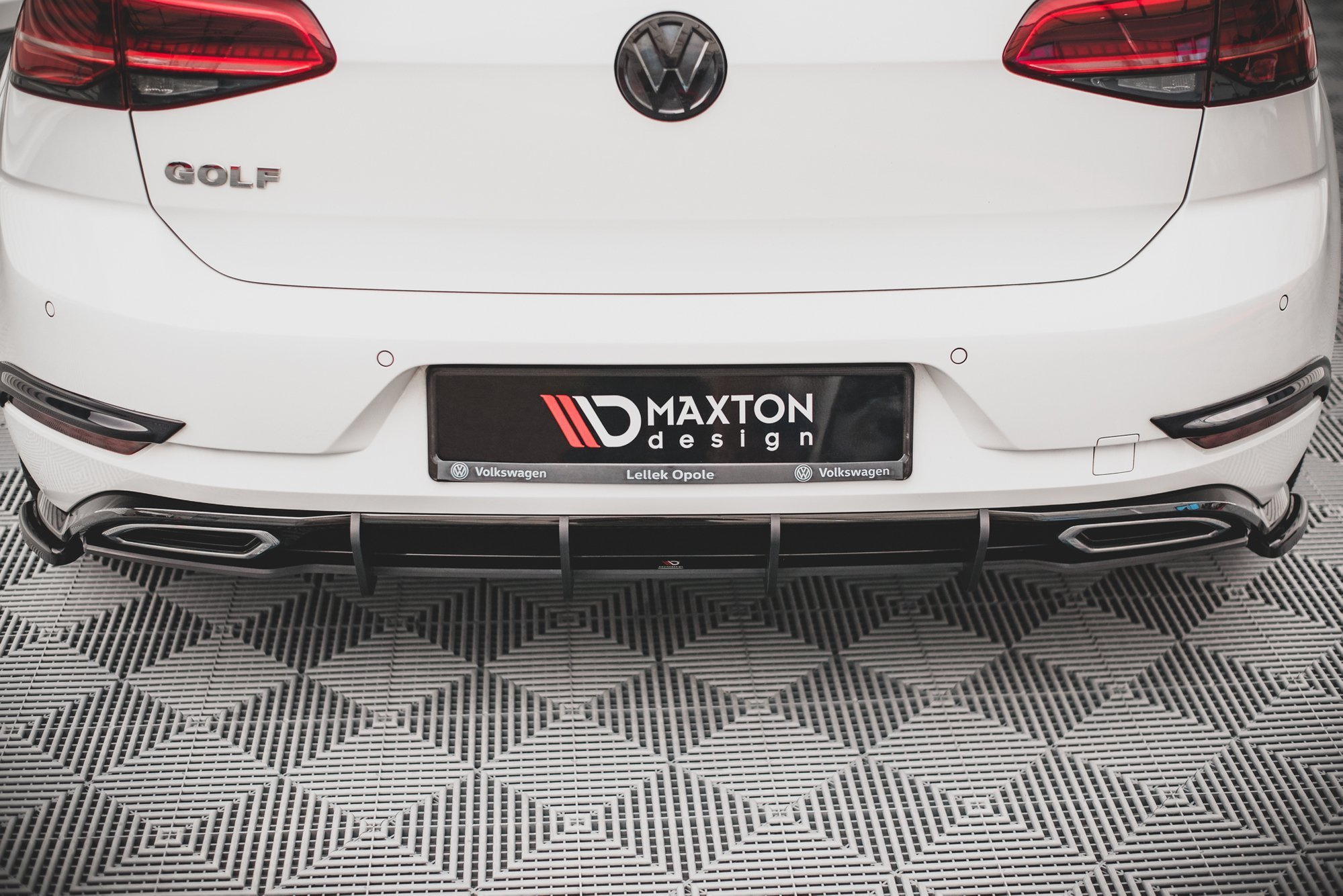 Golf R Rear Diffuseer VW Golf 7 R-Line 2017-2019 Racing Durability Street Pro Rear Diffuser V ...