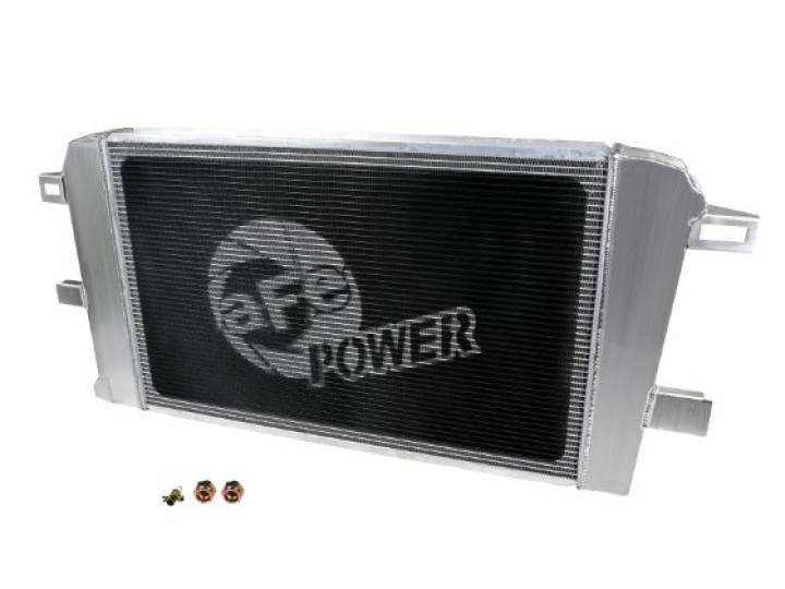 aFe BladeRunner Street Series Tube & Fin Aluminum Radiator 01-05 GM Diesel Trucks 6.6L V8 in the group Select car model / Chevrolet / Silverado 99-07 / Tuning / Cooling & Hoses at DDESIGN Scandinavia AB (afe46-52031)