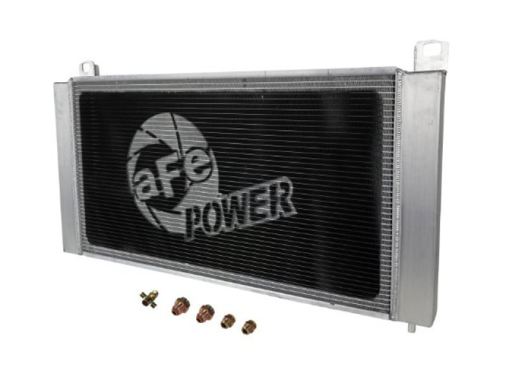 aFe BladeRunner Street Series Tube & Fin Aluminum Radiator 09-13 GM Gas Trucks 5.3L V8 in the group Select car model / Chevrolet / Silverado 07-13 / Tuning / Cooling & Hoses at DDESIGN Scandinavia AB (afe46-52161)