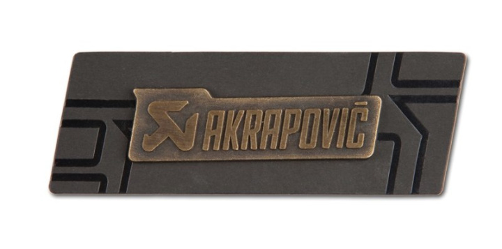 Akrapovic Brass sign badge in the group Select car model at DDESIGN Scandinavia AB (akr800911)