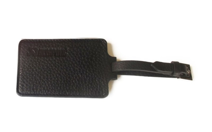 Akrapovic Travel Luggage Tag - black in the group Select car model at DDESIGN Scandinavia AB (akr800950)
