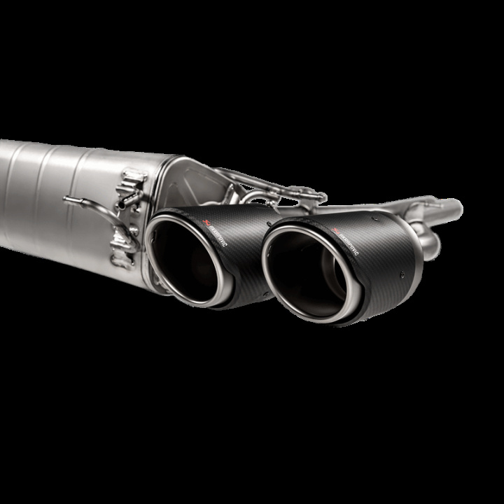 Akrapovic 2018+ Alfa Romeo Giulia Quadrifoglio Slip-On Line (Titanium) w/Titanium/Carbon Fiber Tips in the group Select car model at DDESIGN Scandinavia AB (akrS-AR-TI-7H)