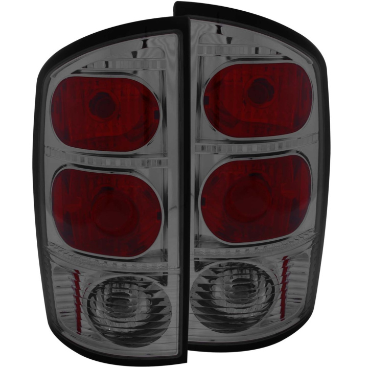 Dodge RAM 3500 2003-2006 Taillights Smoke ANZO in the group Select car model / Dodge / Ram 01-08 / Styling at DDESIGN Scandinavia AB (anz211167-3820)
