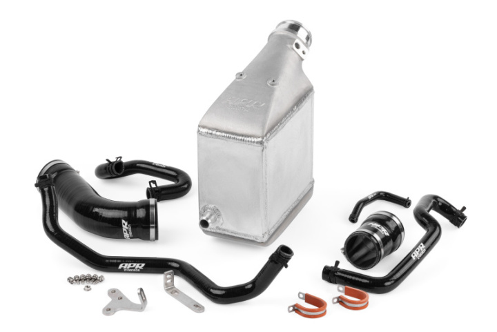 APR 18-19 Audi RS5 B9 2.9T Air-To-Water Intercooler System in the group Select car model at DDESIGN Scandinavia AB (aprIC100028)