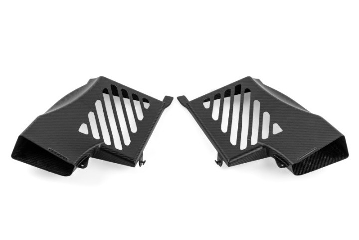APR 20-25 Porsche 911 (992) Carbon Fiber Intercooler Ducts in the group Select car model at DDESIGN Scandinavia AB (aprIC100030)