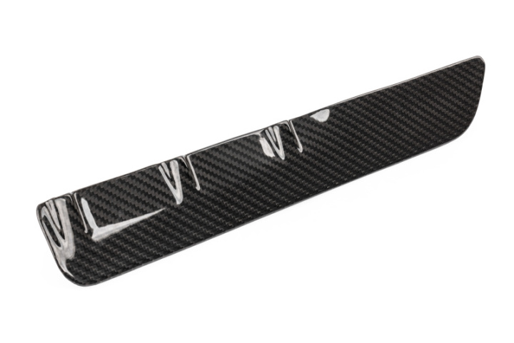 APR 17-26 Audi RS3/12-22 Audi TT RS Quattro 2.5T Carbon Fiber Intake Manifold Cover Plate in the group Select car model at DDESIGN Scandinavia AB (aprMS100251)