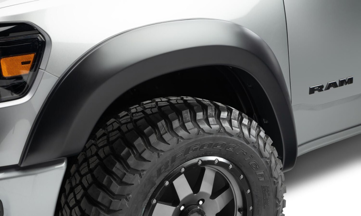 Ram 1500 2019–2022 Fender Flares Extend-A-Fender Style 4Pc Bushwacker in the group Select car model / Dodge / Ram 19+ / Styling at DDESIGN Scandinavia AB (bus50926-02)