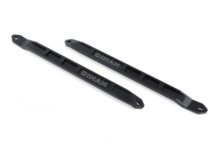 Dinan Strut Tower Braces - 2019-2026 BMW Z4 sDrive30i/M40i in the group Select car model at DDESIGN Scandinavia AB (dnnD180-0016)