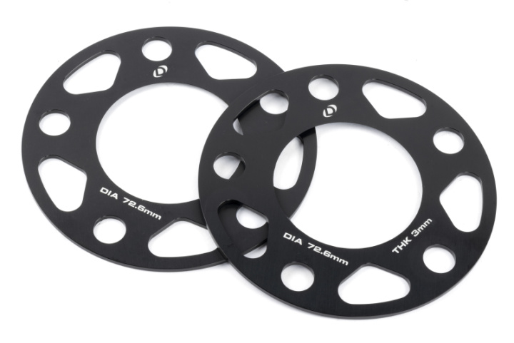 Dinan Spacers; 5x120 - 72.6mm CB - 3mm Thick in the group Select car model at DDESIGN Scandinavia AB (dnnD210-2033)