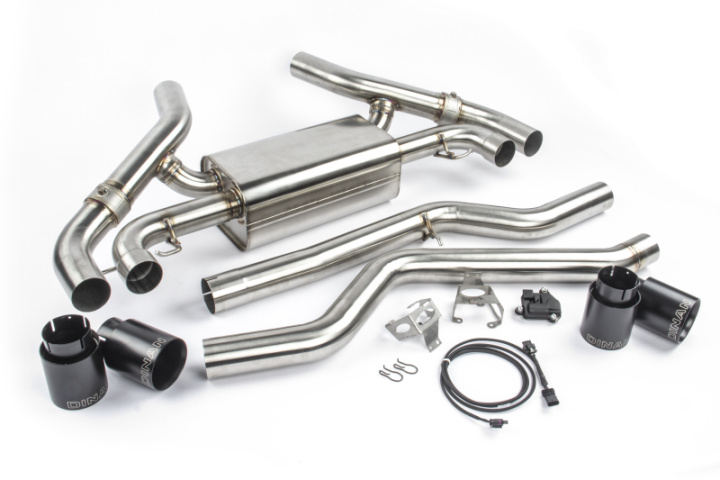Dinan Free Flow Axle-Back Exhaust - BMW M340i/M440i in the group Select car model at DDESIGN Scandinavia AB (dnnD660-0085-BLK)
