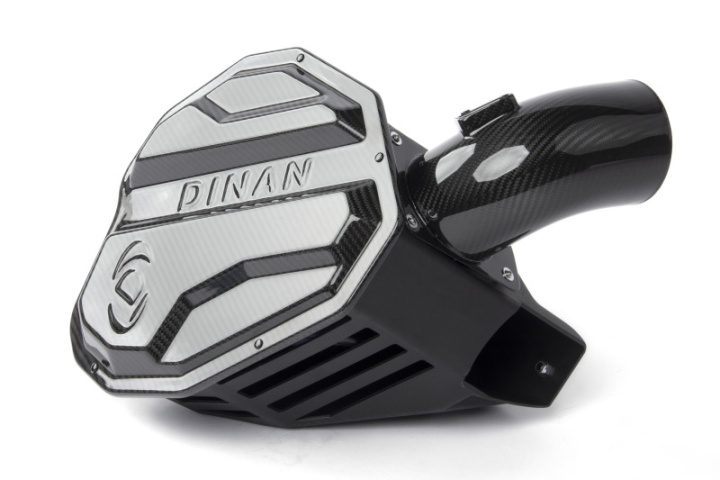 Dinan Cold Air Intake - 2020-2026 BMW M340i/M440i / 2022-2026 BMW M240i in the group Select car model at DDESIGN Scandinavia AB (dnnD760-0058)