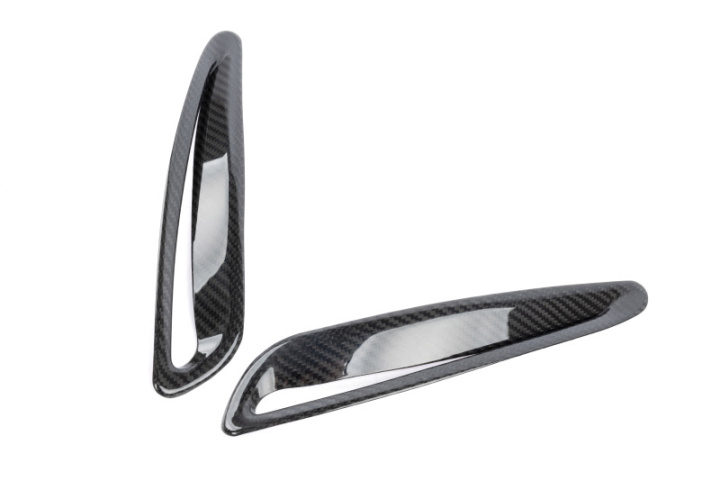 Dinan Side Hood Vent Covers - 2020-2026 Toyota GR Supra in the group Select car model at DDESIGN Scandinavia AB (dnnD980-0041)