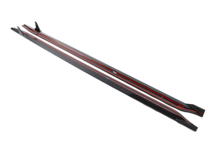 Dinan Side Skirts - 2021-2026 BMW M3 in the group Select car model at DDESIGN Scandinavia AB (dnnD980-0047)