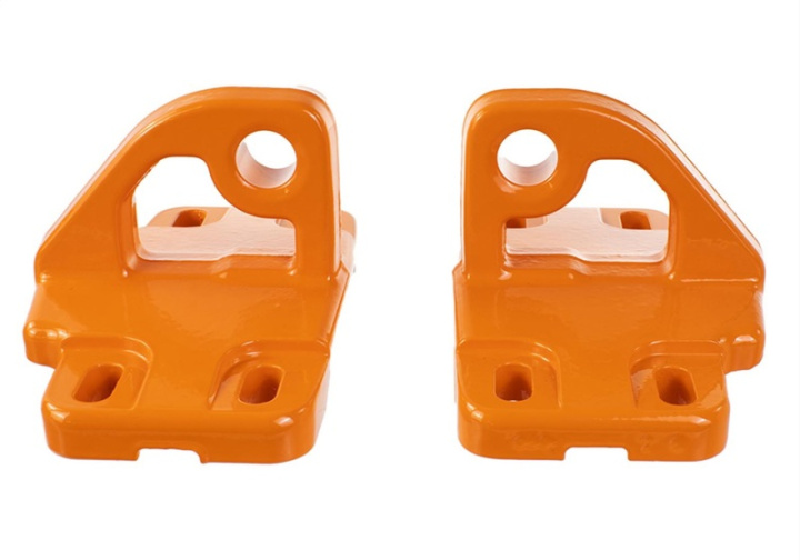 2021-25 Bronco Tow Hooks-Pair-Orange Ford Racing in the group Select car model / Ford at DDESIGN Scandinavia AB (frpM-18954-BO)