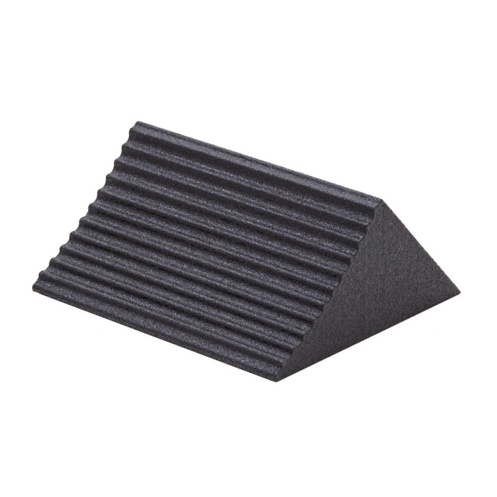 Race Ramps 12in. Racer Chock - Ultimate Tire Grip in the group Universal products / Motorsport products / Tools & Accessories / Ramps & Straps at DDESIGN Scandinavia AB (rrpRR-RC-5)