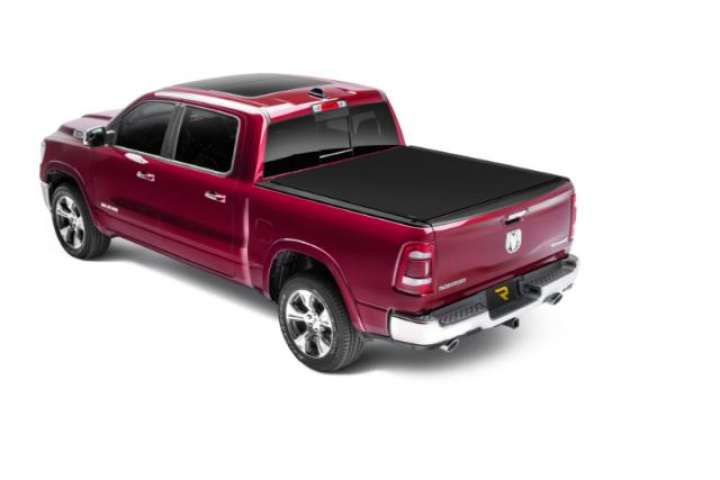 Truxedo 2019-2024 Ram 1500 (New Body) w/o Multifunction Tailgate 5ft 7in Sentry CT Bed Cover in the group Select car model / Dodge / Ram 19+ / Styling at DDESIGN Scandinavia AB (trx1585916)