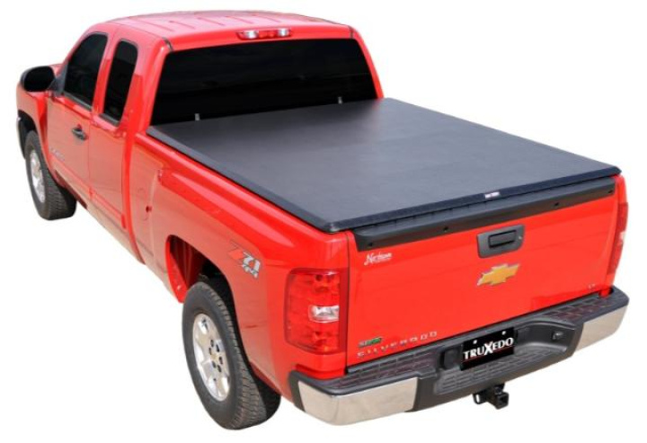 Truxedo 2007-2013 GMC Sierra & Chevrolet Silverado 1500 5ft 8in TruXport Bed Cover in the group Select car model / Chevrolet / Silverado 07-13 / Styling at DDESIGN Scandinavia AB (trx270601)