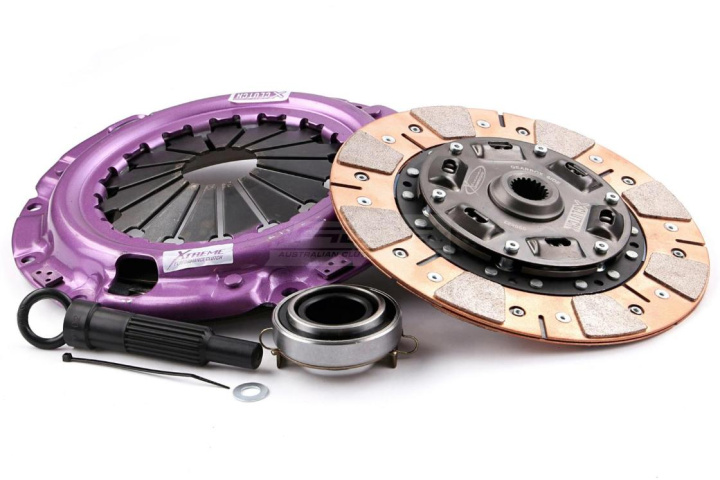 KMI23024-1C - Clutch Kit - Xtreme Performance Heavy Duty Cushioned Ceramic 900Kg (20% inc.) 630Nm in the group Select car model at DDESIGN Scandinavia AB (xtcKMI23024-1C)