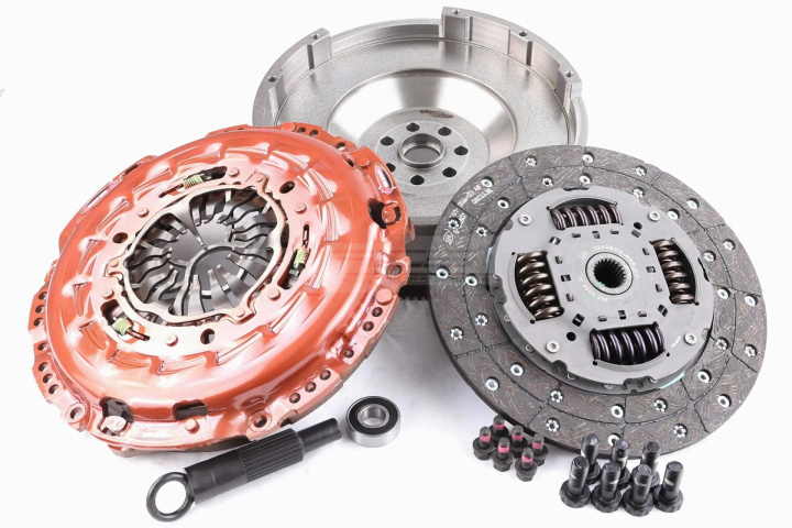 KMI28590-1A - Clutch Kit - Xtreme Outback Heavy Duty Organic Incl Flywheel 830Nm Conversion kit to solid flywheel in the group Select car model at DDESIGN Scandinavia AB (xtcKMI28590-1A)